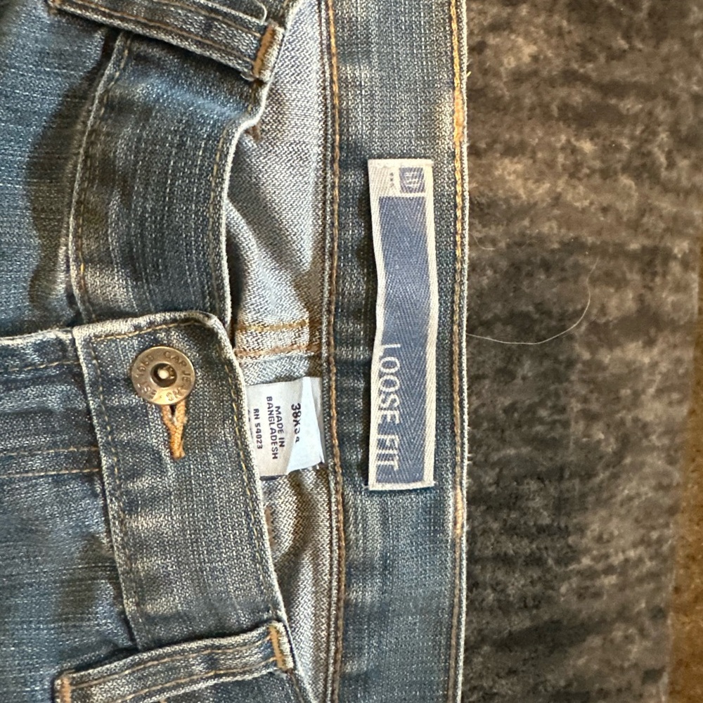 GAP Relaxed Fit Jeans - Medium Blue